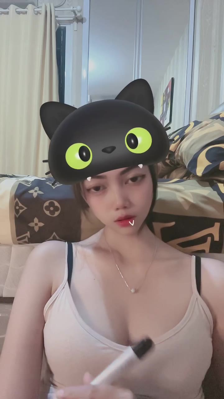 Pengen Lepas Bra Takut Sange RCH Cinta ID 62794746 Mango